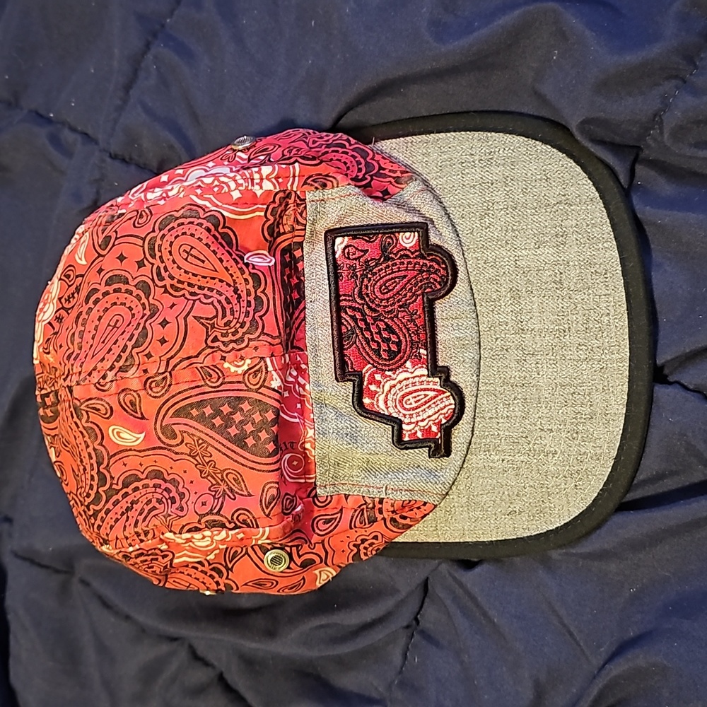 Trukfit hat